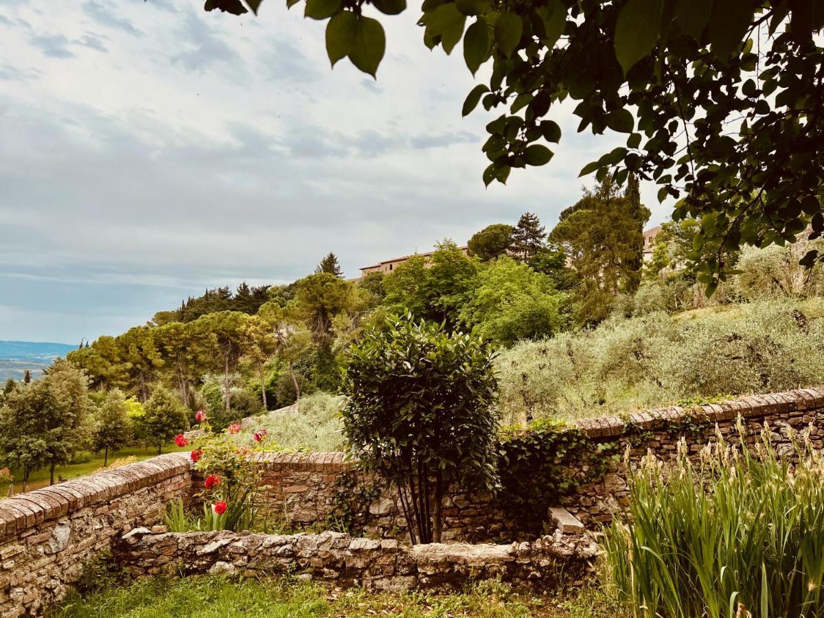 Le Fonti Di San Gimignano Apartment Bagian luar foto