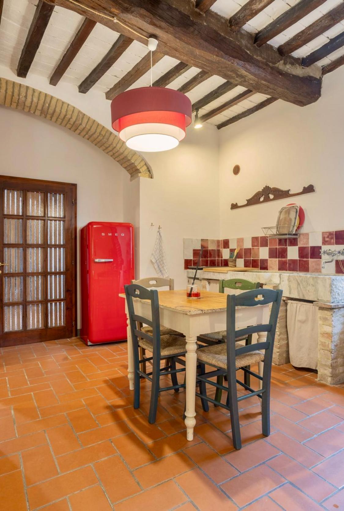 Le Fonti Di San Gimignano Apartment Bagian luar foto