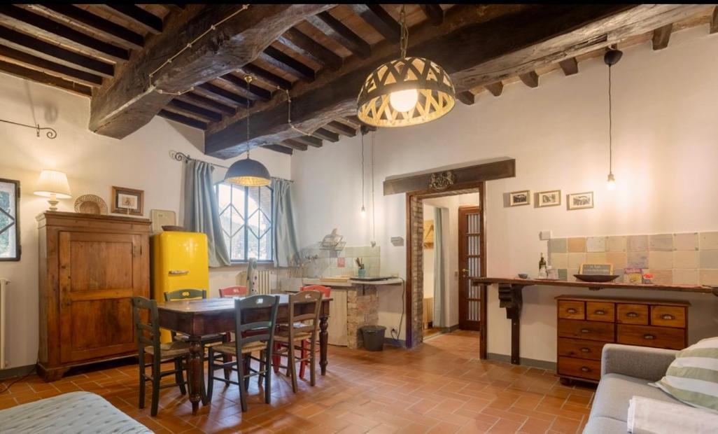 Le Fonti Di San Gimignano Apartment Bagian luar foto