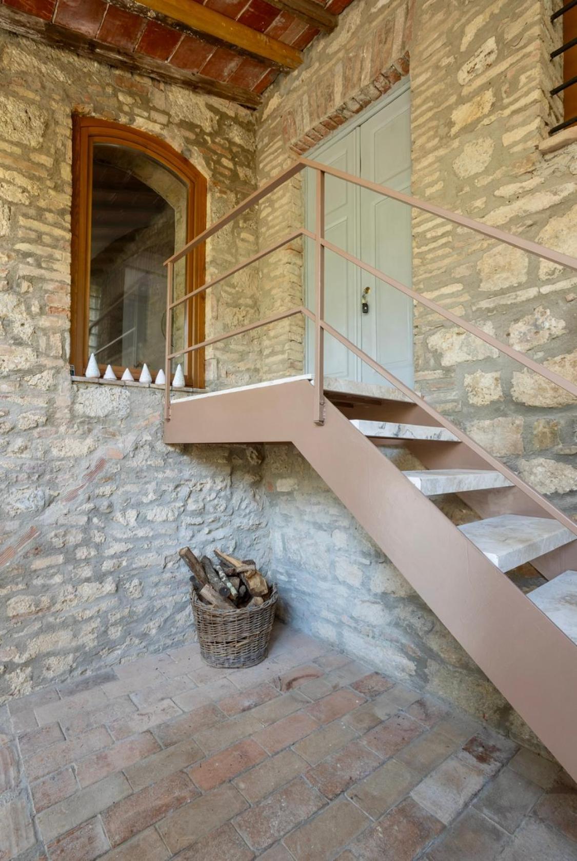 Le Fonti Di San Gimignano Apartment Bagian luar foto