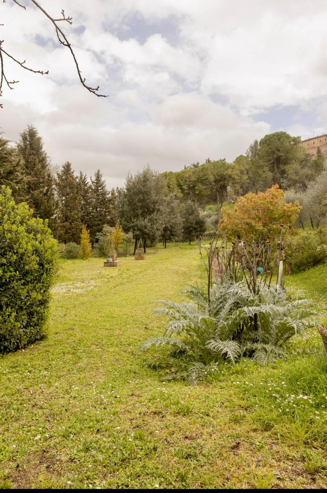 Le Fonti Di San Gimignano Apartment Bagian luar foto