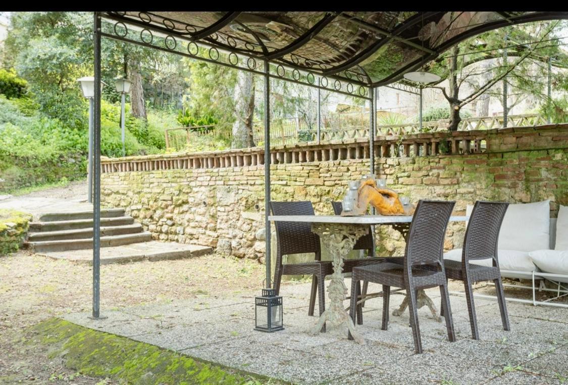 Le Fonti Di San Gimignano Apartment Bagian luar foto