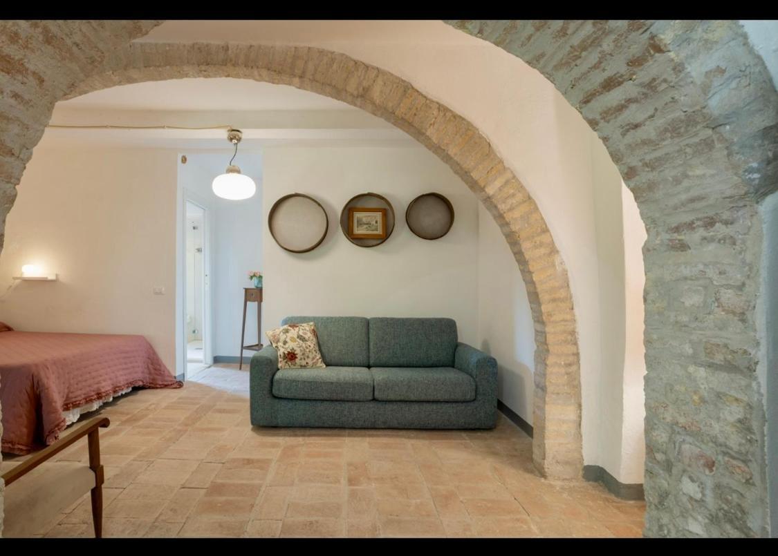 Le Fonti Di San Gimignano Apartment Bagian luar foto