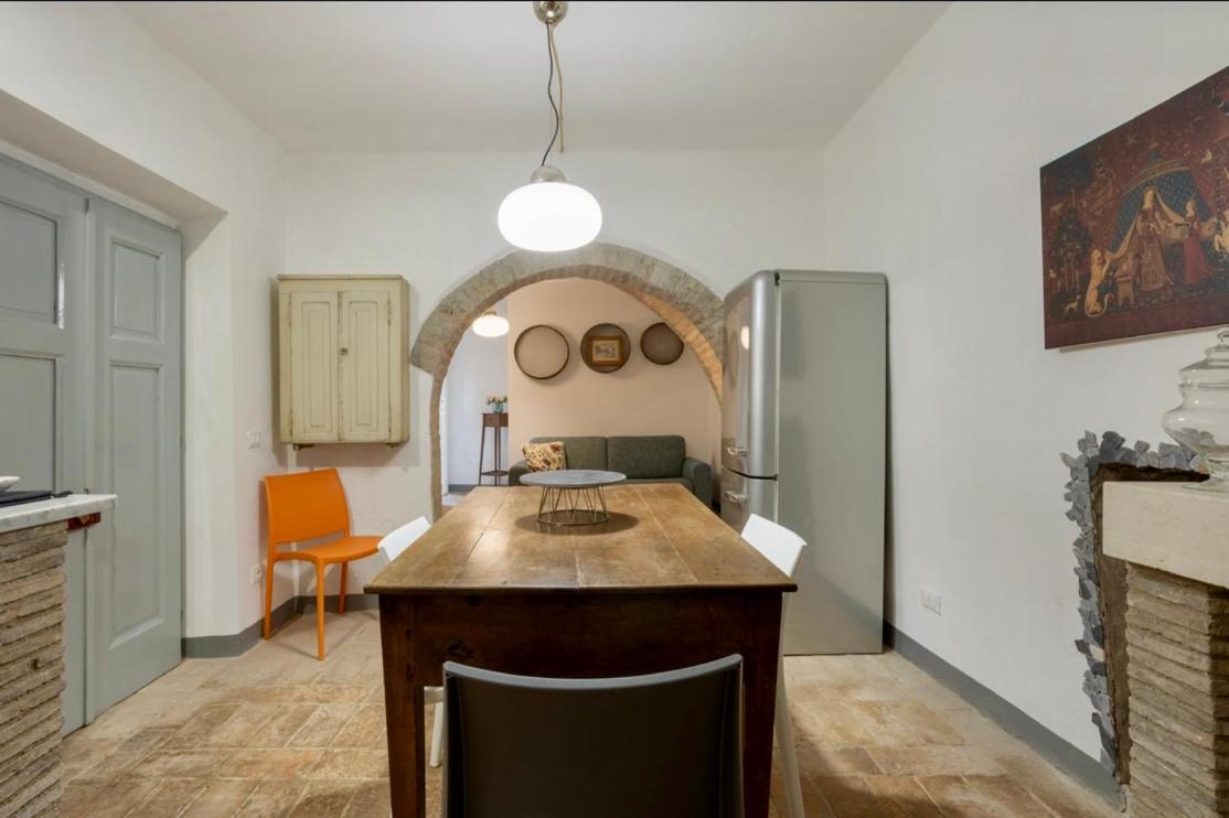 Le Fonti Di San Gimignano Apartment Bagian luar foto